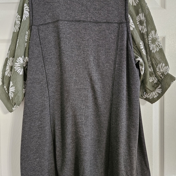 Stretch Vest by 90 Degrees - Picture 5 of 7